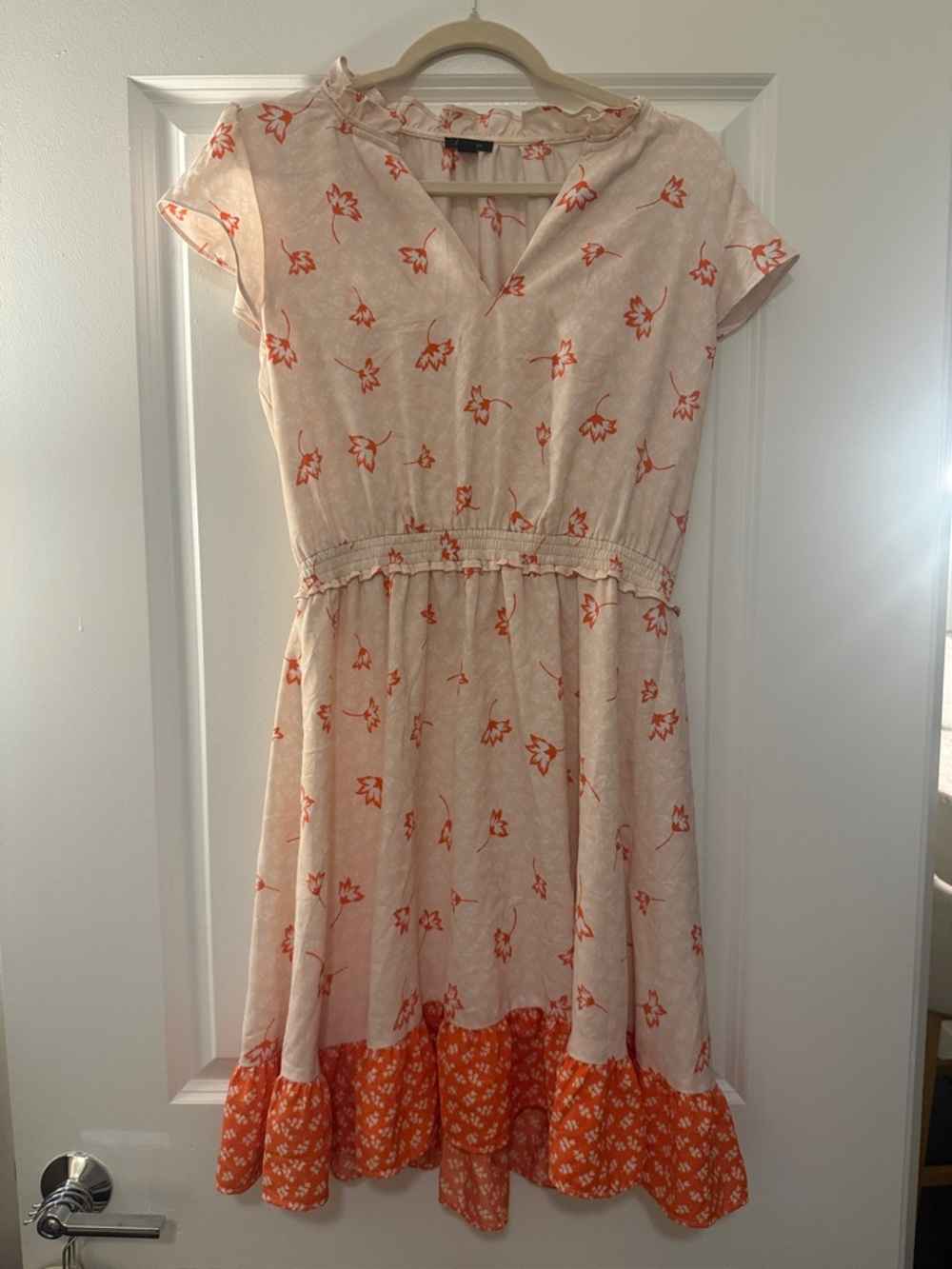 Ann Taylor Factory Peach & Orange Floral Tiered Summer Dress